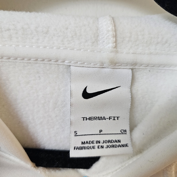 Nike Therma-FIT White Hoodie - Picture 2 of 9